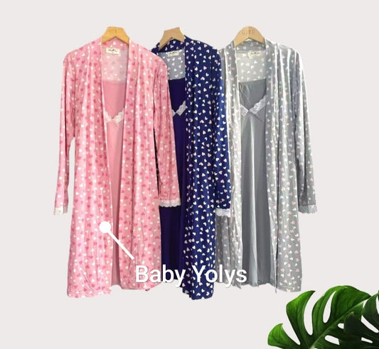 Bata y Camisón Maternal con Puntos